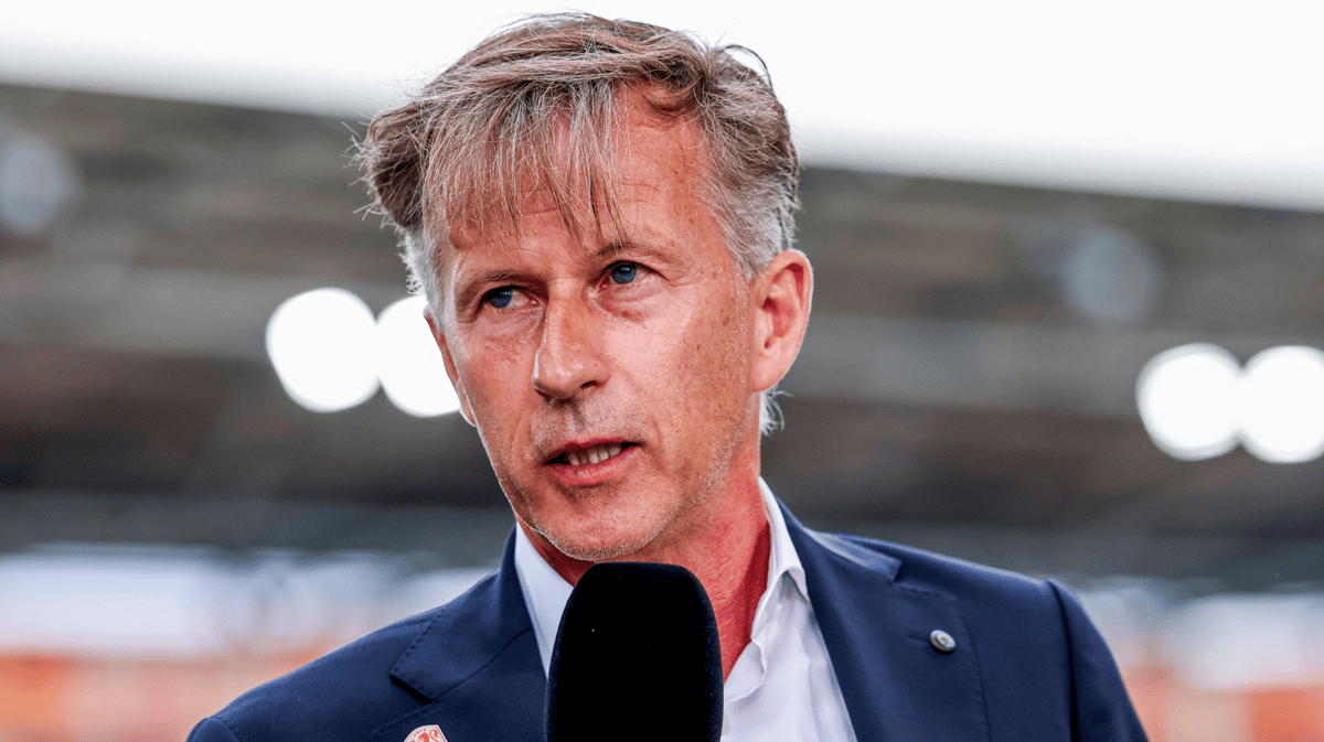Andries Jonker, voormalig bondscoach van de Oranje Leeuwinnen