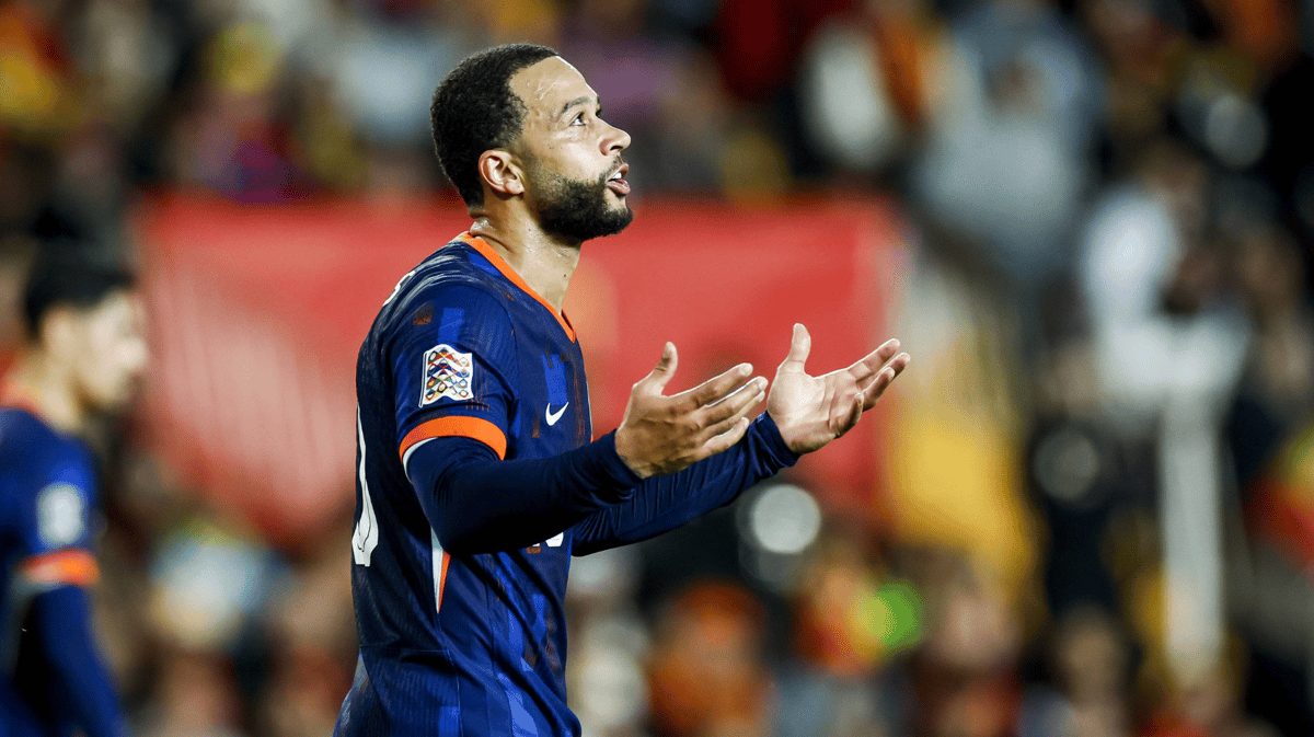 Memphis Depay speelde zijn honderdste interland