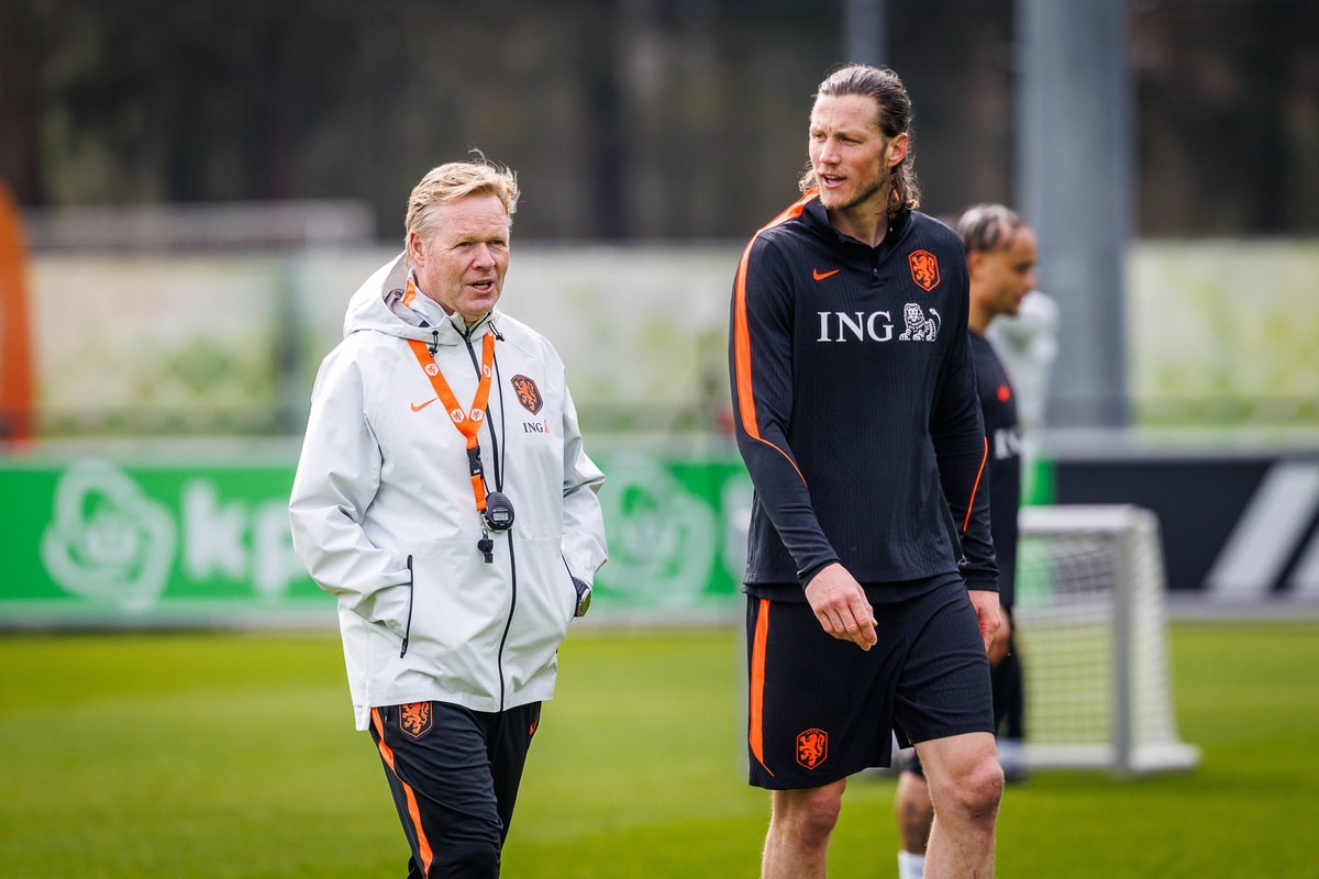 Ronald Koeman met Wout Weghorst