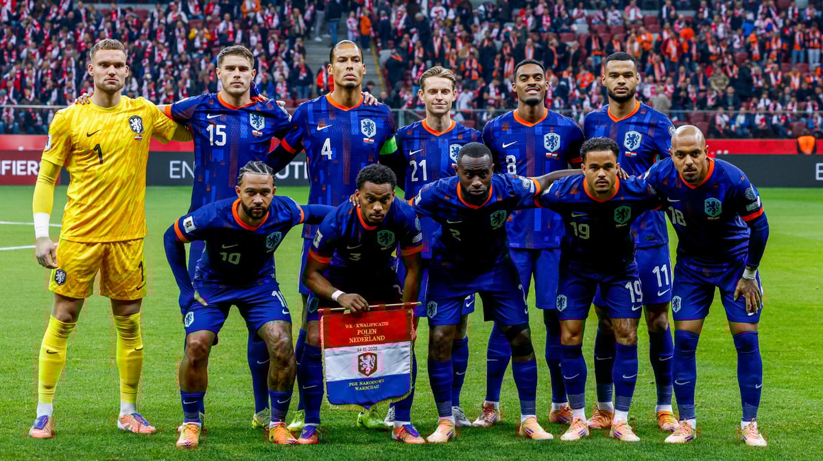 De opstelling van het Nederlands elftal tegen Polen