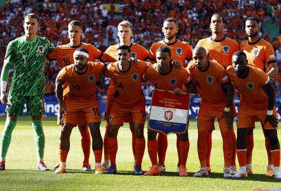 De opstelling van Oranje tegen Oostenrijk 