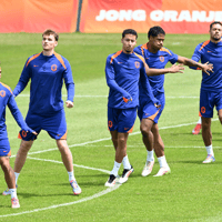 Jong Oranje tijdens de training