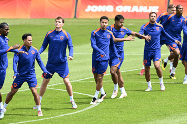 Jong Oranje tijdens de training