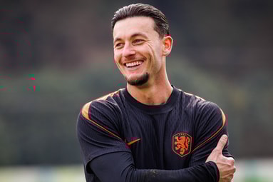 Justin Bijlow op de training van het Nederlands elftal