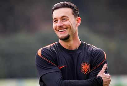 Justin Bijlow op de training van het Nederlands elftal