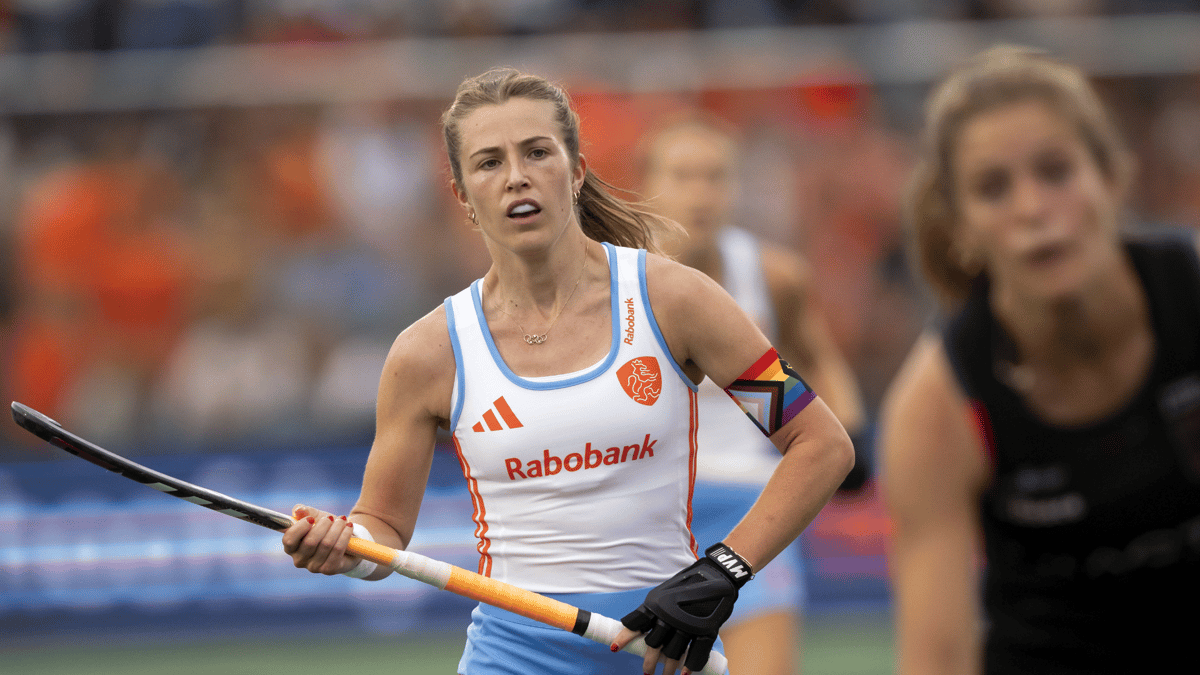 Xan de Waard, speelster van de Nederlandse hockeyvrouwen