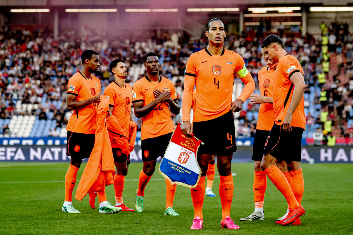 Virgil van Dijk voorafgaand aan Servië - Nederland