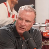 Dennis Bergkamp te gast bij 1 op 1