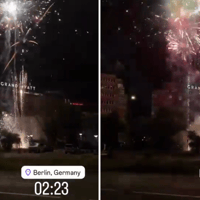Turkse fans hebben vuurwerk afgestoken voor het spelershotel van Oranje