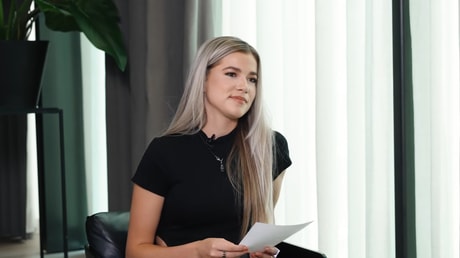 Jade Anna van Vliet is de vriendin van Kenneth Taylor