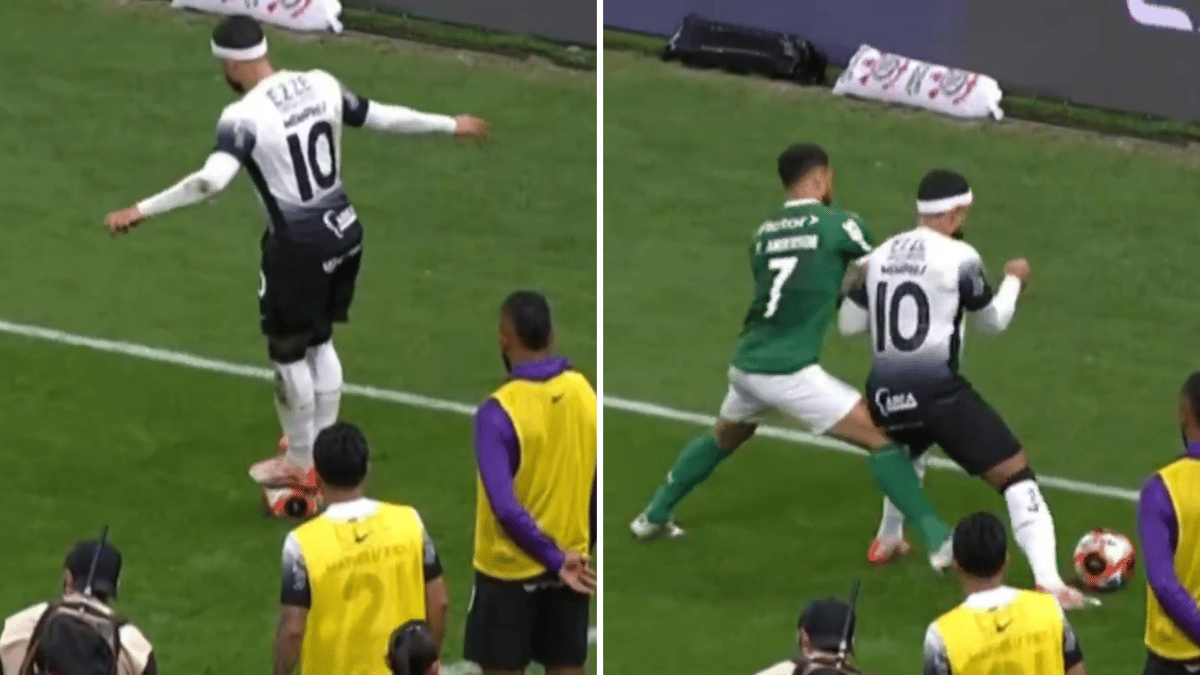 Memphis Depay doet een 'paradinha'