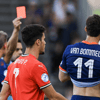 Ruben van Bommel krijgt een rode kaart