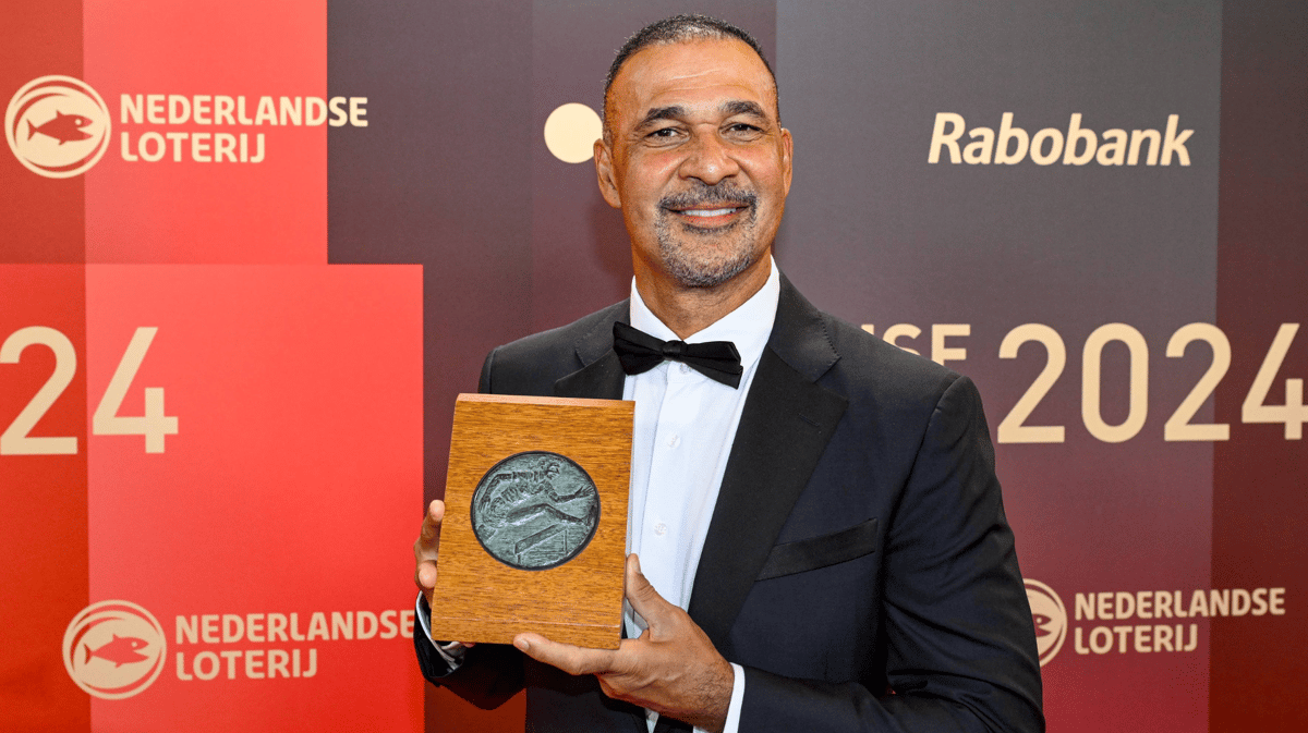 Ruud Gullit ontvangt Fanny Blankers-Koen Carrièreprijs