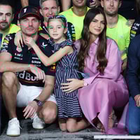 Max Verstappen met bonusdochter Penelope en zijn vriendin Kelly Piquet