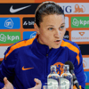 Sherida Spitse tijdens de persconferentie van de Oranje Leeuwinnen