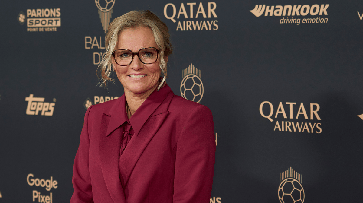 Sarina Wiegman bij het Gouden Bal-gala