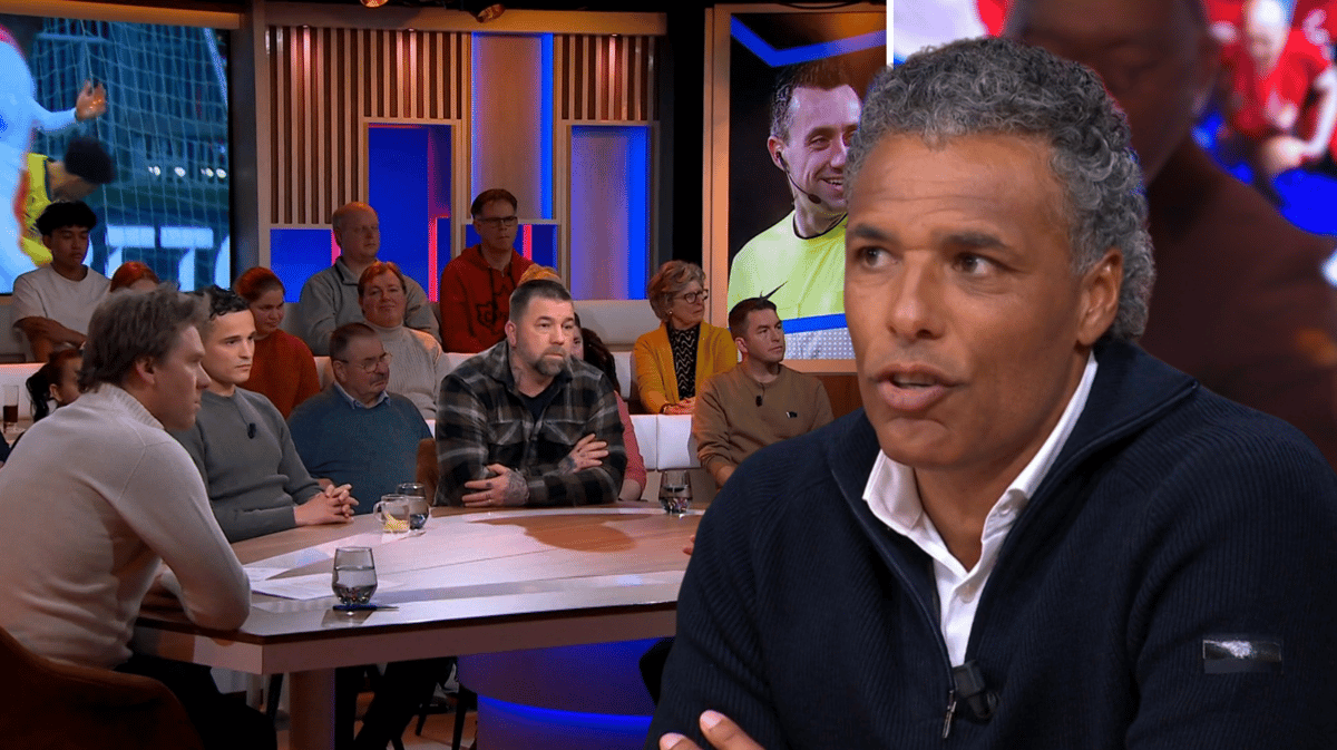 Pierre van Hooijdonk bij NOS Studio Voetbal