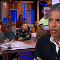 Pierre van Hooijdonk bij NOS Studio Voetbal