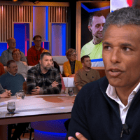 Pierre van Hooijdonk bij NOS Studio Voetbal