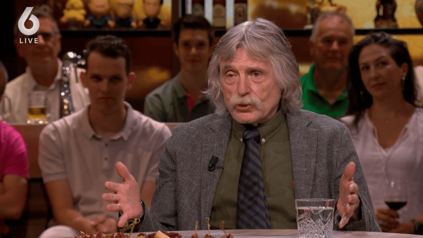 Johan Derksen bij Vandaag Inside Oranje op SBS 6