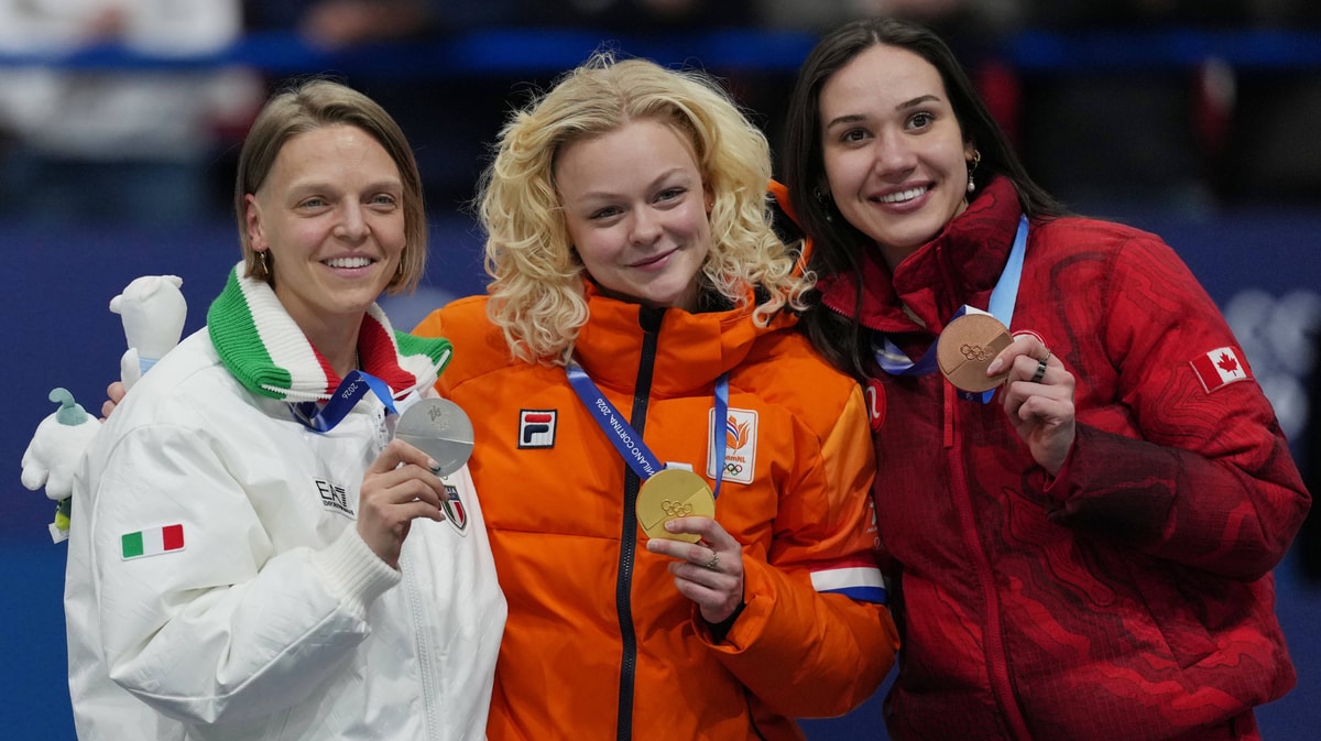 Arianna Fontana, Xandra Velzeboer en Courtney Sarault