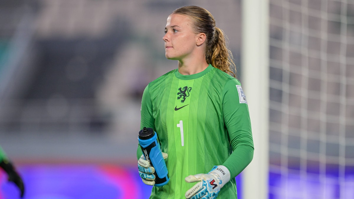 Maren Groothoff bij Oranje O17