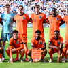  Jong Oranje poseert voor een teamfoto