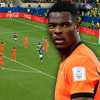 Denzel Dumfries tijdens Nederland - Japan
