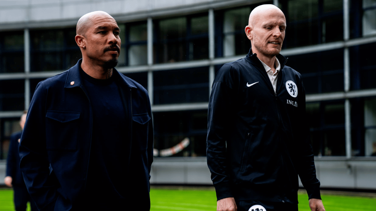 Nigel de Jong (links) en Arjan Veurink