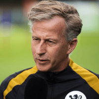 Andries Jonker, bondscoach van de Oranje Leeuwinnen