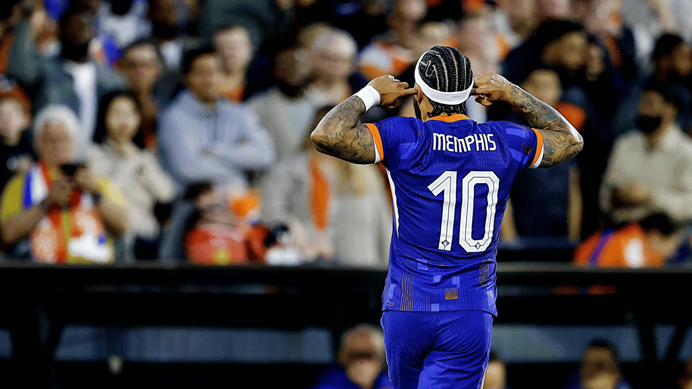 Memphis Depay viert zijn treffer voor het Nederlands elftal