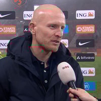 Arjan Veurink voor de camera van de NOS