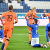 Donny van de Beek in actie voor het Nederlands elftal