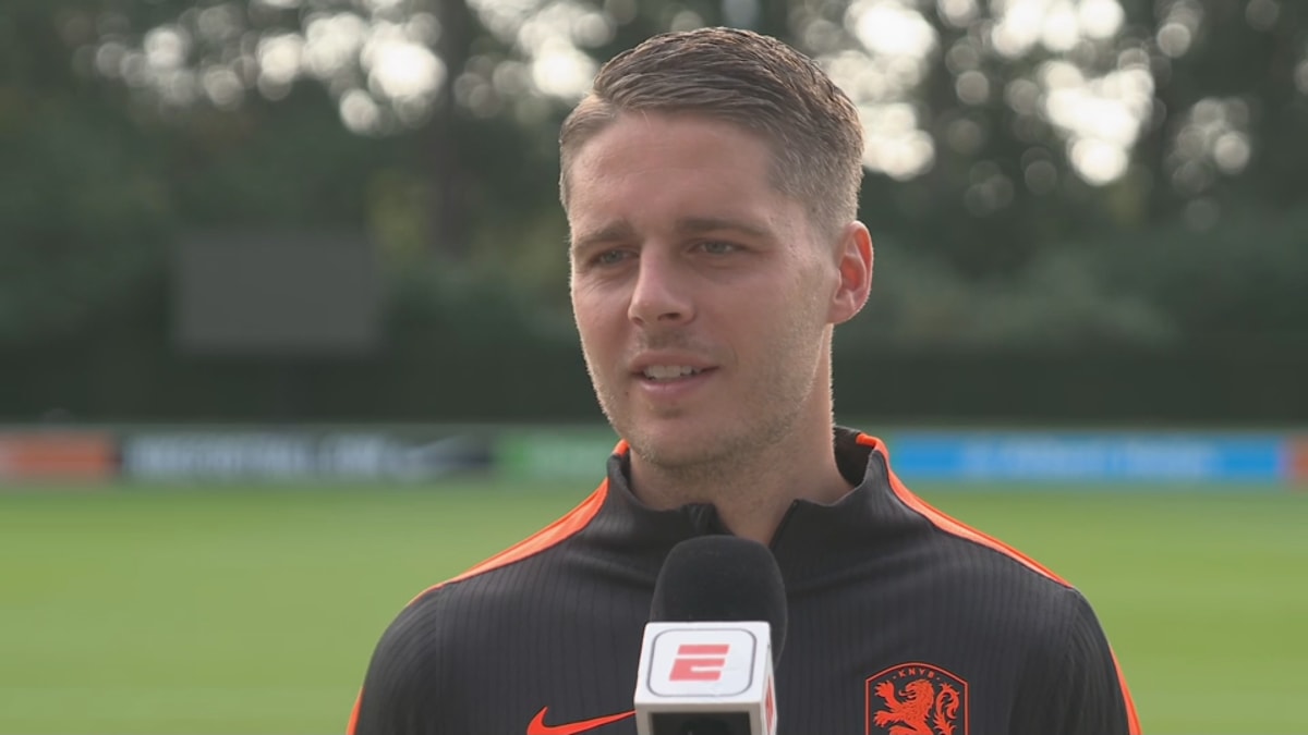 Joey Veerman voor de camera van ESPN
