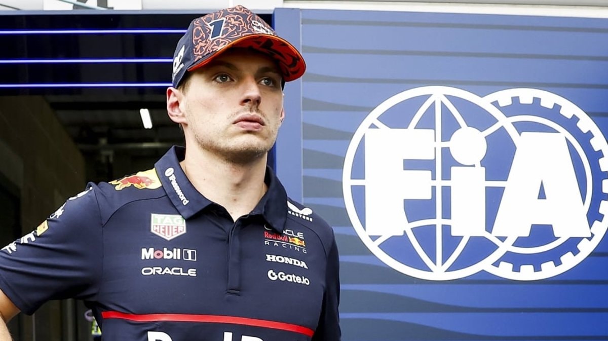 FIA-topman geeft toe: Motorfabrikanten blokkeerden vroege wens van Max Verstappen