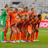 De opstelling van de Oranje Leeuwinnen.