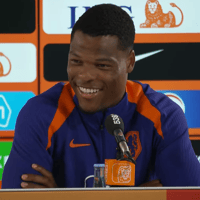 Denzel Dumfries, Nederland - Roemenië, Nederlands elftal