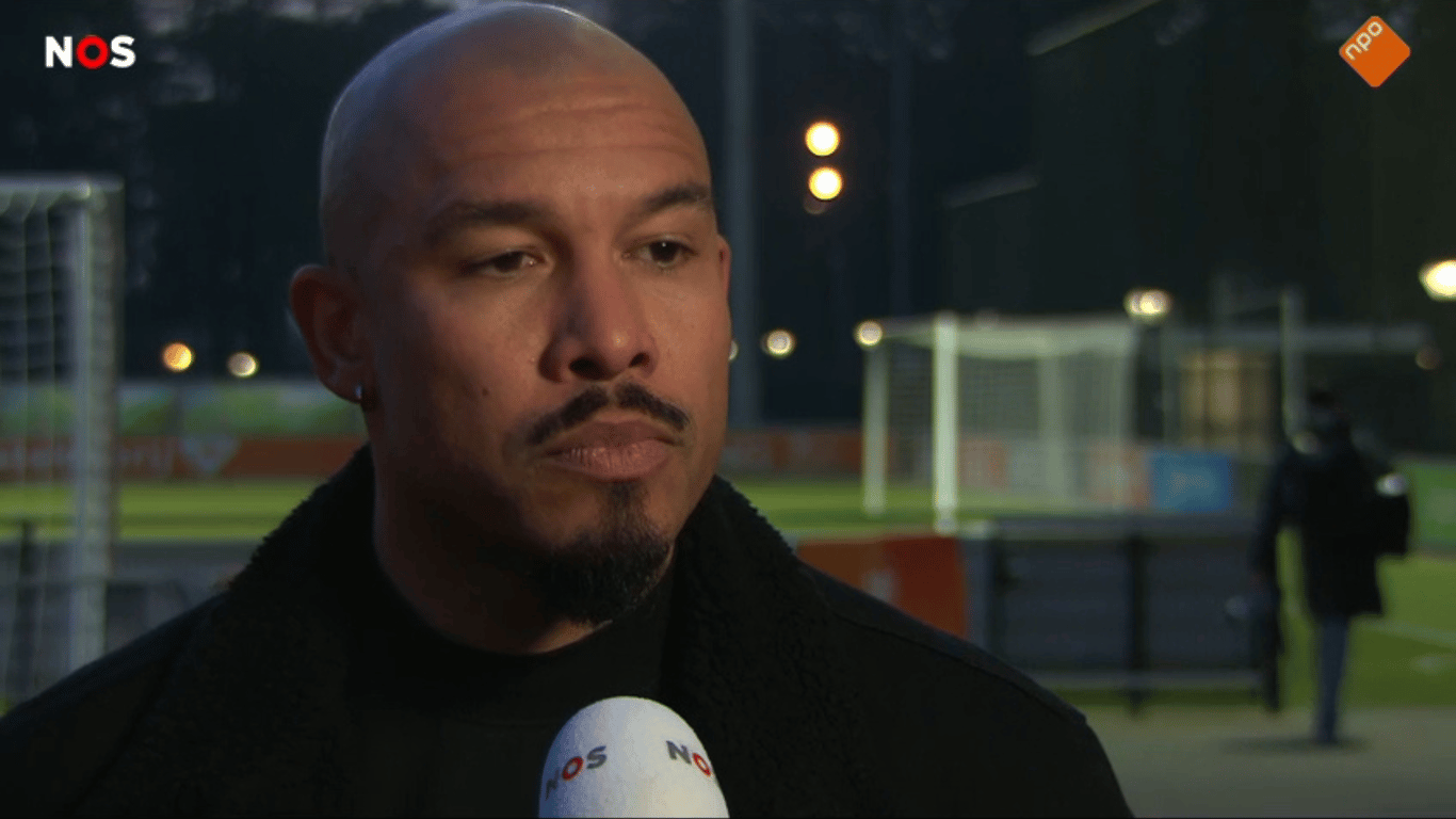 Nigel de Jong krijgt harde kritiek te verduren