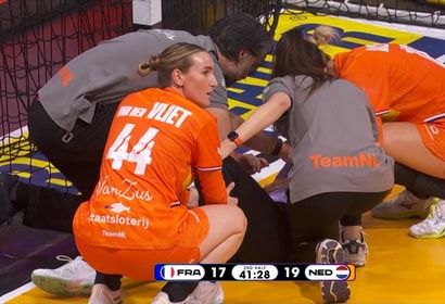 Yara ten Holte hard geraakt op haar hoofd