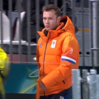 Marcel Bosker verlaat woedend schaatsstadion