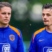 Joey Veerman (links) en Nick Olij bij het Nederlands elftal
