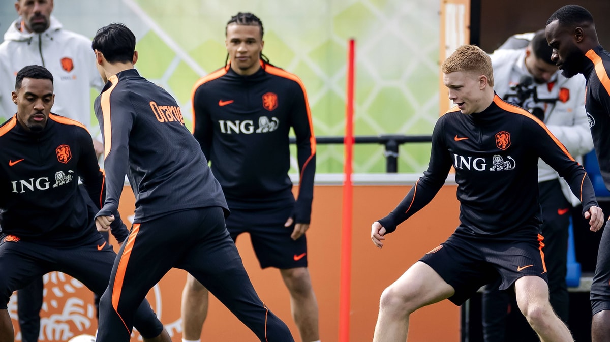 Kees Smit op zijn eerste training bij het Nederlands elftal