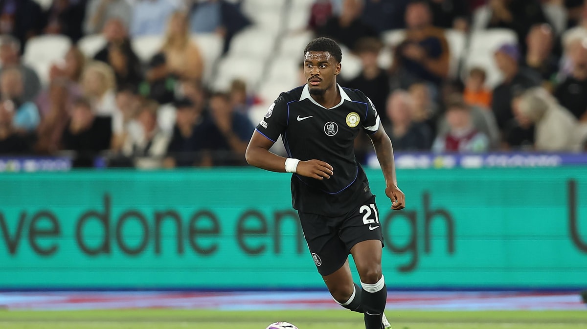 Hato maakt zijn officiële debuut voor Chelsea