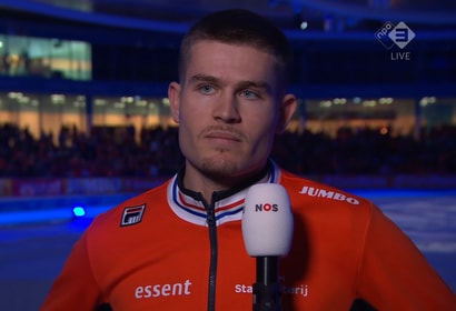 Joep Wennemars voor de camera van de NOS