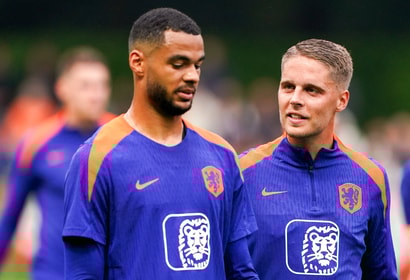 Cody Gakpo (links) en Joey Veerman