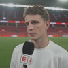 Guus Til voor de camera van ESPN