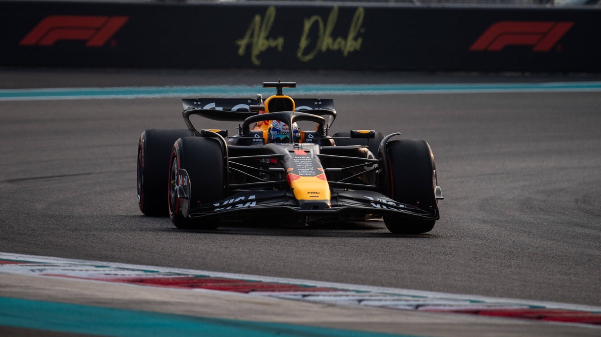 Max Verstappen in de RB21