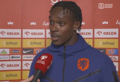 Emmanuel Emegha voor de camera van Ziggo Sport