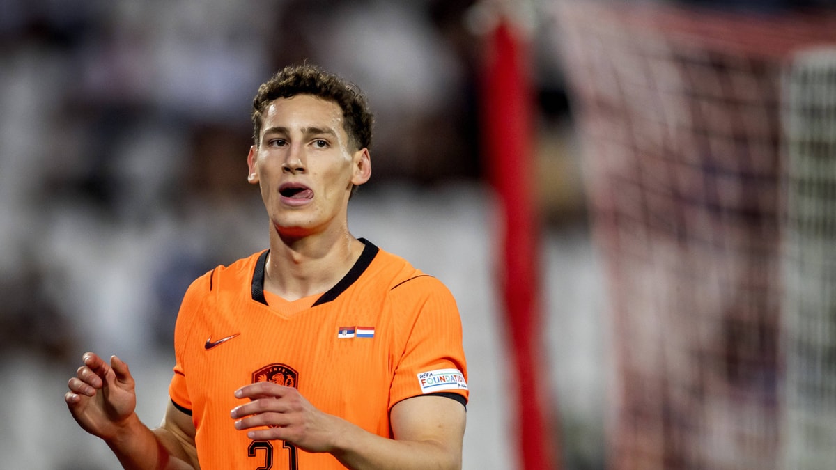 Bosz waarschuwt voor risico rond Ruben van Bommel: 'Dat zou niet verstandig zijn'