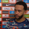 Memphis Depay voor de camera van de NOS